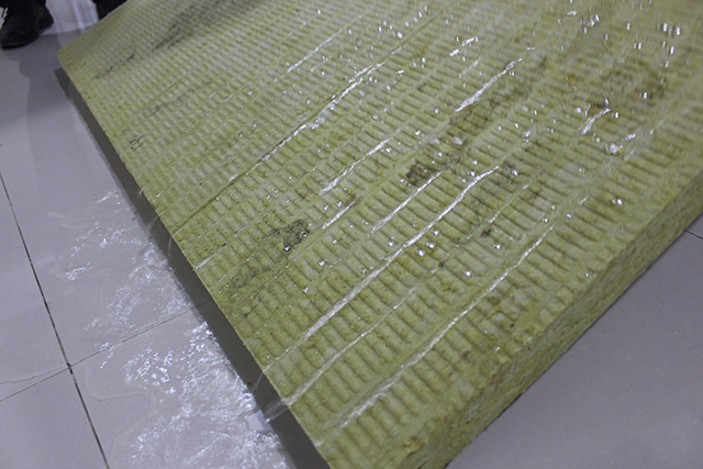 巩义岩棉板厂家说说特殊天气巩义岩棉板施工效果如何保证