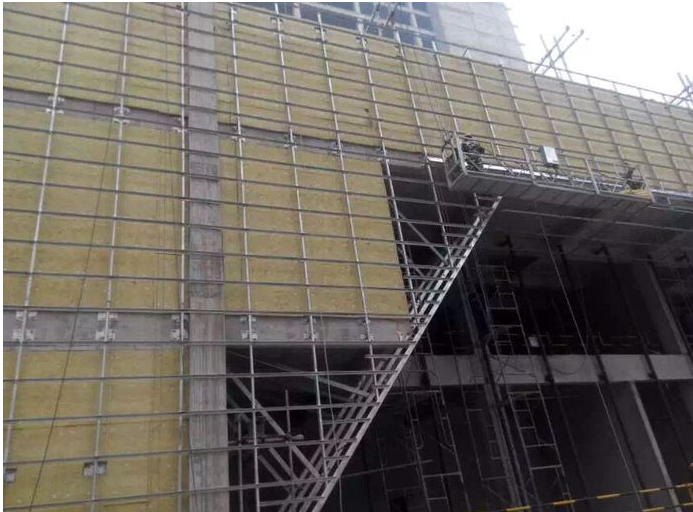 新郑房产项目施工中